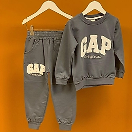 Gri GAP Nakışlı Eşofman Takımı